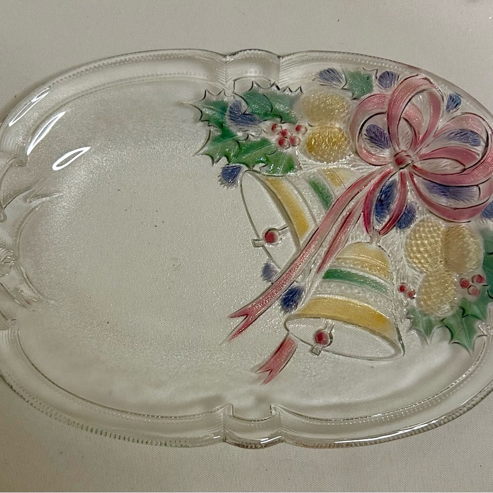 Mikasa Holiday Decor Embossed Glass Platter with Red and Green Accents
